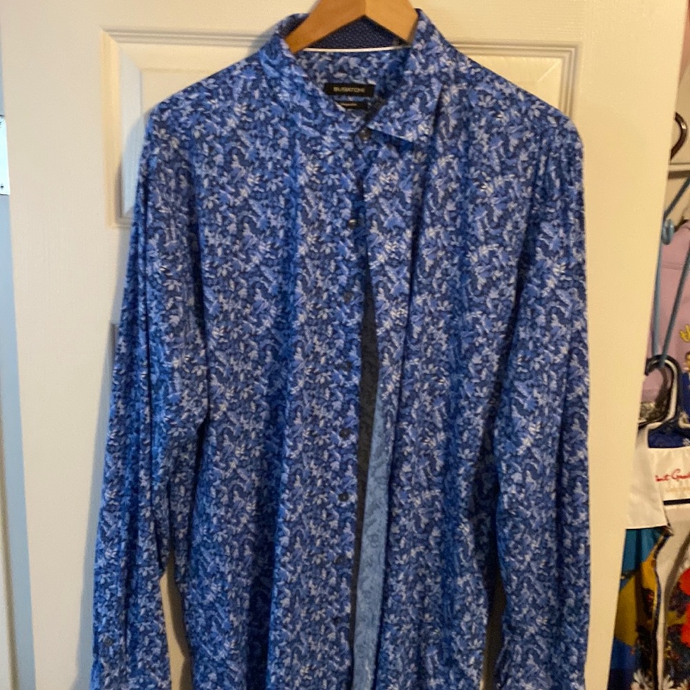 Very nice Bugatchi blue Shaped Fit XL long sleeve evening shirt